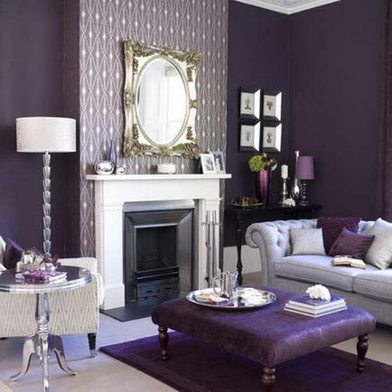 A kombináció a lila szín a belső, a ház kedvence