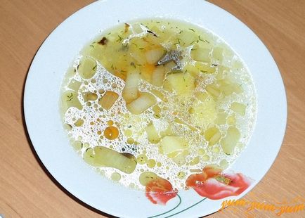 Burgonya leves gombával fotó, gombaleves recept