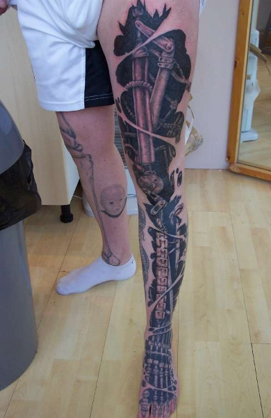 Tetoválás gyalog, a férfi és női tetoválás a lábán, fotók