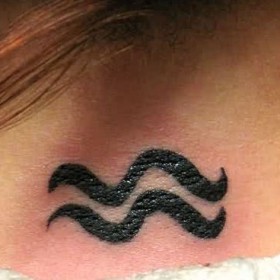 Tetoválás a lábán - 168 A legjobb fotók tetoválás 2017