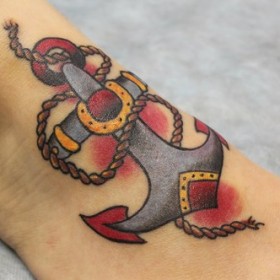 Tetoválás a lábán - 168 A legjobb fotók tetoválás 2017