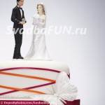 A hagyomány vágás az esküvői torta és szokások