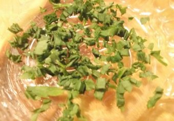 Finom saláta sajttal kolbász receptek Tarisznyarák, sárgarépa, paradicsom