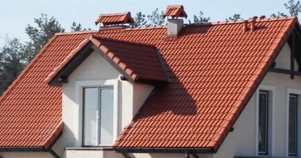 A jobb, hogy fedezze a tető, a ház a legjobb anyag a tető, a ház (jobb) A jobb, hogy fedezze a tető, a ház a legjobb anyag a tető, a ház