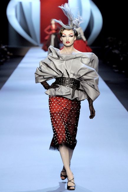 Mi haute couture vagy nagy divat (haute) Mi haute couture vagy nagy divat
