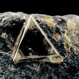 Gemstone gyémánt a fotó funkció, úgy tűnik, tulajdonságok (fotó) Gemstone gyémánt a fotó funkció, mint amilyennek látszik, funkciók