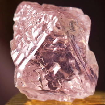 Gemstone gyémánt a fotó funkció, úgy tűnik, tulajdonságok (gyémánt) Gemstone gyémánt a fotó funkció, mint amilyennek látszik, funkciók