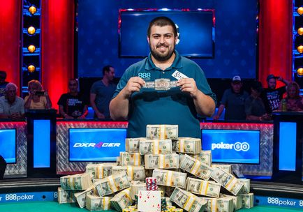 A döntősök 2017 WSOP Main Event - 9 újonnan vert milliomosok