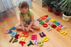Hogyan kell tanítani a gyermeket az ábécé 5 év (hogyan kell tanítani a gyermeket az ábécé) Hogyan kell tanítani a gyermeket az ábécé 5 év