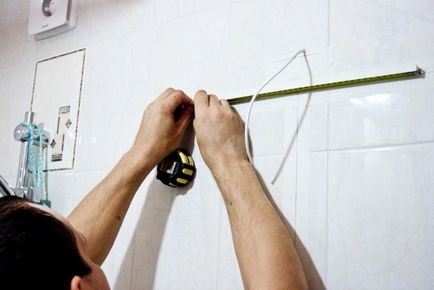 Hogyan akasztani konyhabútor a falra szerelhető (szekrények) Hogyan akasztani konyhabútor a falra szerelhető