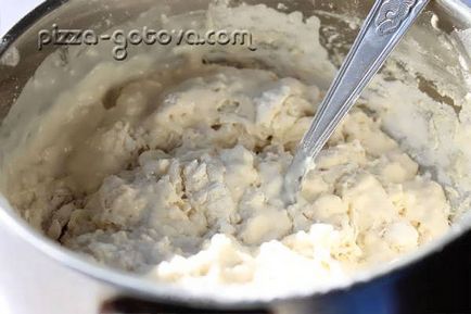 Hogyan kell főzni a tésztát pizza otthon (home) Hogyan kell főzni a tésztát pizza otthon