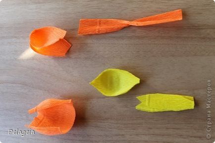 Hogyan készítsünk egy nárcisz a papírt a kezét (március 8.) Hogyan, hogy a rózsa papírból saját kezűleg