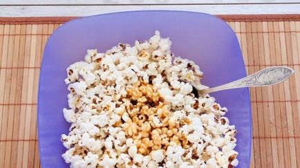 Popcorn a mikrohullámú vagy anélkül házi receptek képekkel