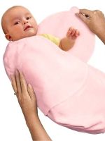 Séta egy újszülött a nyári (sétál újszülött nyáron) Séta egy újszülött a nyáron