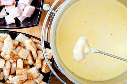 Fondue Sajt - recept otthon finom meleg snack (fondü) Sajtfondüt - a recept otthon finom meleg ételek