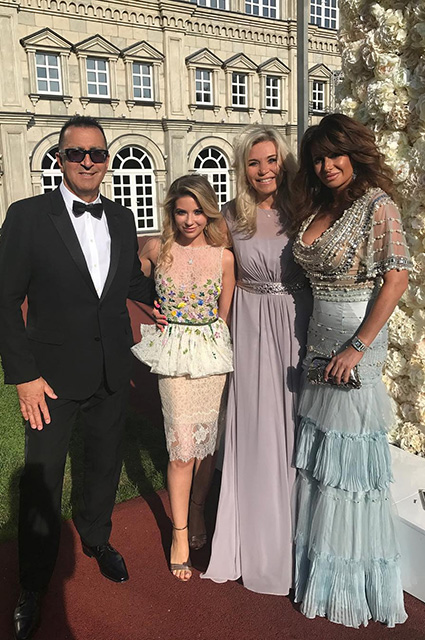 Alla Pugachev, Maxim Galkin, Filipp Kirkorov esküvői Nikita Presnyakova és egyéb részletek (maxims) Alla Pugacheva, Maxim Galkin, Filipp Kirkorov Nikita Presnyakov esküvő és egyéb részletek