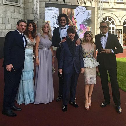 Alla Pugachev, Maxim Galkin, Filipp Kirkorov esküvői Nikita Presnyakova és egyéb adatai (alla) Alla Pugacheva, Maxim Galkin, Filipp Kirkorov Nikita Presnyakov esküvő és egyéb részletek