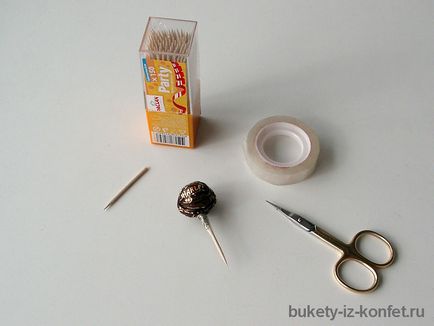 Cheburashka édességek kezét hogyan édességet ki Cheburashka fotó