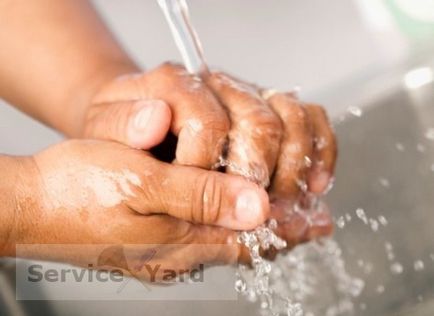 A mosás kálium-permanganát viszont serviceyard-kényelmes otthon kéznél