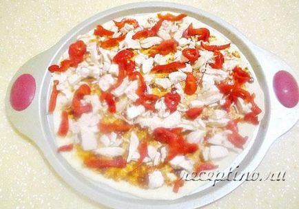 Házi pizza csirkével és sajttal - lépésről lépésre recept fotók (recept) Házi pizza csirkével és sajttal - lépésről lépésre recept fotók