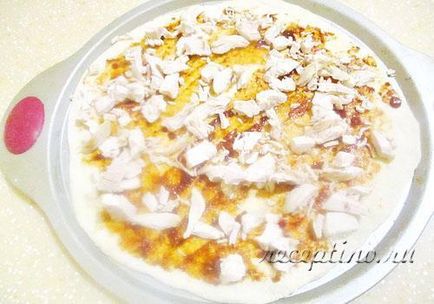 Házi pizza csirkével és sajttal - lépésről lépésre recept fotók (recept) Házi pizza csirkével és sajttal - lépésről lépésre recept fotók