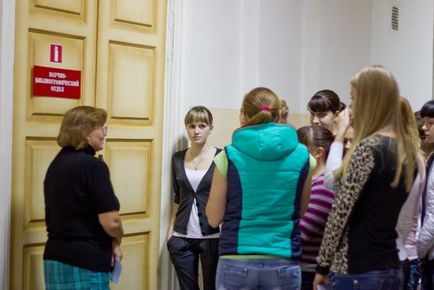 Könyvtár túra (városnézés) A könyvtár túra