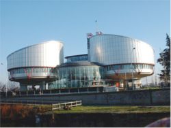 Európai Emberi Jogi Bíróság - a (humán) Európai Emberi Jogi Bíróság - az
