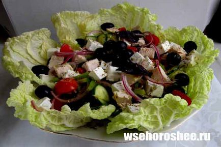 Görög saláta csirkével - klasszikus egyszerű recept