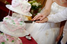 Ötletek és témák a szkript gyöngy esküvői ház