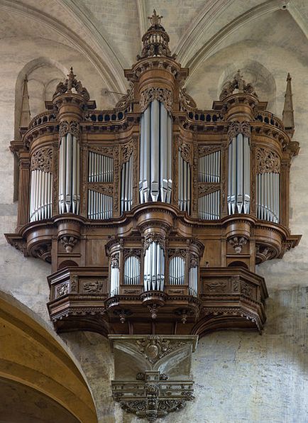 A történelem a szimfónia (Symphony) A történelem a szimfónia