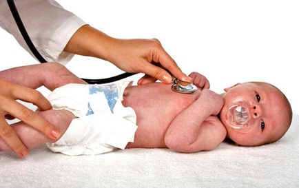 Hogyan és mit kell kezelni egy orrfolyás az újszülött áttekintést hatékony eszközök és módszerek