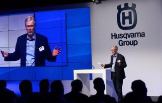 Hogyan állítsuk be a karburátort láncfűrész Husqvarna 137 (porlasztóbeállítás láncfűrész Husqvarna 137 video) Hogyan állítsuk be a karburátort láncfűrész Husqvarna 137
