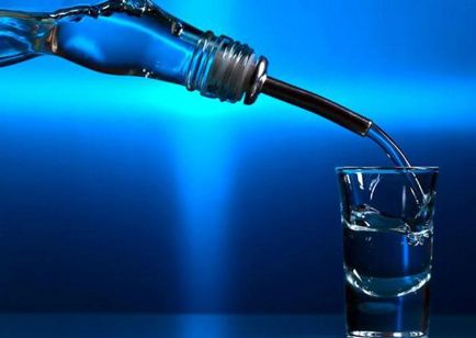 Hogyan lehet ellenőrizni, hamis vodka, vagy sem (vodka) Hogyan ellenőrizheti, hogy a hamisított vodka