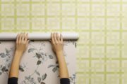 Hogyan lehet eltávolítani a mosható tapéta a falról gyorsan otthon