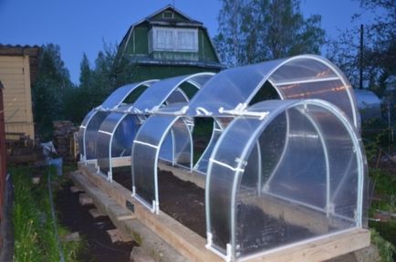 Greenhouse polikarbonát saját kezét, épület portál