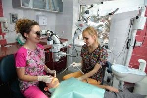 A kezelés után A fogbélgyulladás fogfájás és fájdalmas nakusyvat szövődmények (után) A kezelés után a fogbél fogfájás és fájdalmas szövődmények nakusyvat