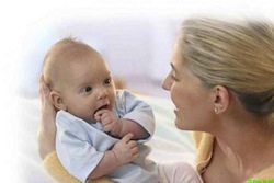 Fejlődő gyakorlatok a baba 1 hónapon belül