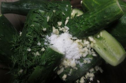 Recept uborka - száraz sózás - sózott lépésről lépésre képekkel