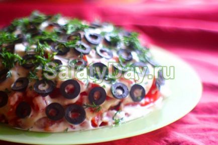 Csirke saláta gombával - ízletes és alkalmasak arra, hogy minden diéta recept fotókkal és videó