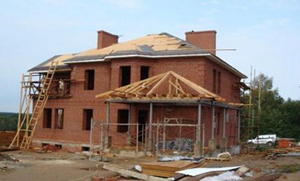 Építése a ház kezével - az alapvető szabályok