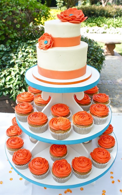 Esküvői torta torta (cupcakes)