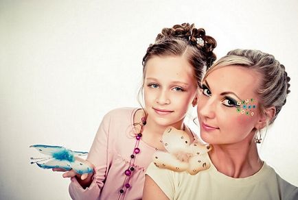 Ismerje meg, hogyan kell csinálni smink az iskolába, és nem elrontani a szépség (it) Ismerje meg, hogyan kell csinálni smink az iskolába, és nem rontja el a szépség