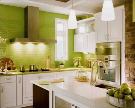 A kifejező design a konyhában a zöld (50 fotó)