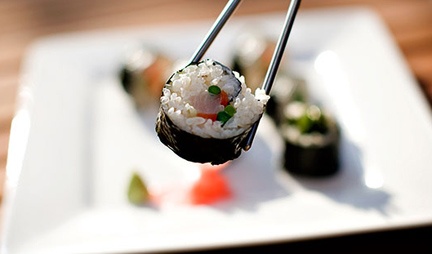 Hogyan enni sushi ízletes