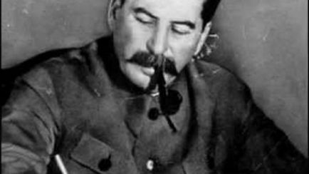 Sztálin meghalt,