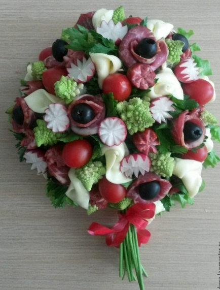 Gyönyörű design hús és sajttermékek az otthoni (feltételek) Szép design hús és sajt termékek a hazai