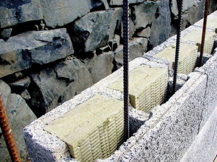 Monolit ház a kezüket (saját) Monolit ház a kezüket