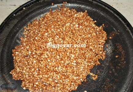 Finom hajdina szolgált egy lépésről lépésre recept fotókkal és magyarázatokkal (finom hajdina köret) Finom hajdina szolgált egy lépésről lépésre recept fotókkal és magyarázatokkal
