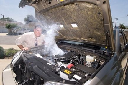 5 ok, amiért a túlmelegedés (forralás) a jármű motorjának