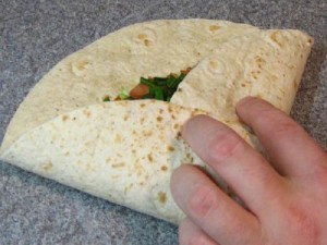 Burrito a tortilla, pitával receptek lépésről lépésre fotók